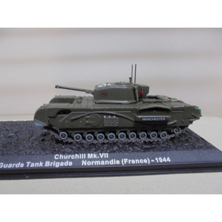 CHURCHILL MK.VII 6th GUARDS TANKS 1944 UK WW2 1:72 ALTAYA IXO