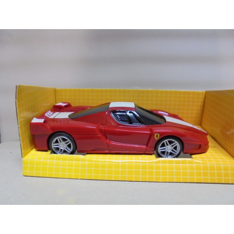 FERRARI FXXX RED & WHITE SHELL V-POWER 1:38 INMETRO IBAC