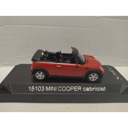 MINI COOPER CABRIOLET 2005 RED/BLACK 1:43 SOLIDO 15103