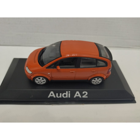 AUDI A2 1999 RED/ORANGE 1:43 DEALER MINICHAMPS