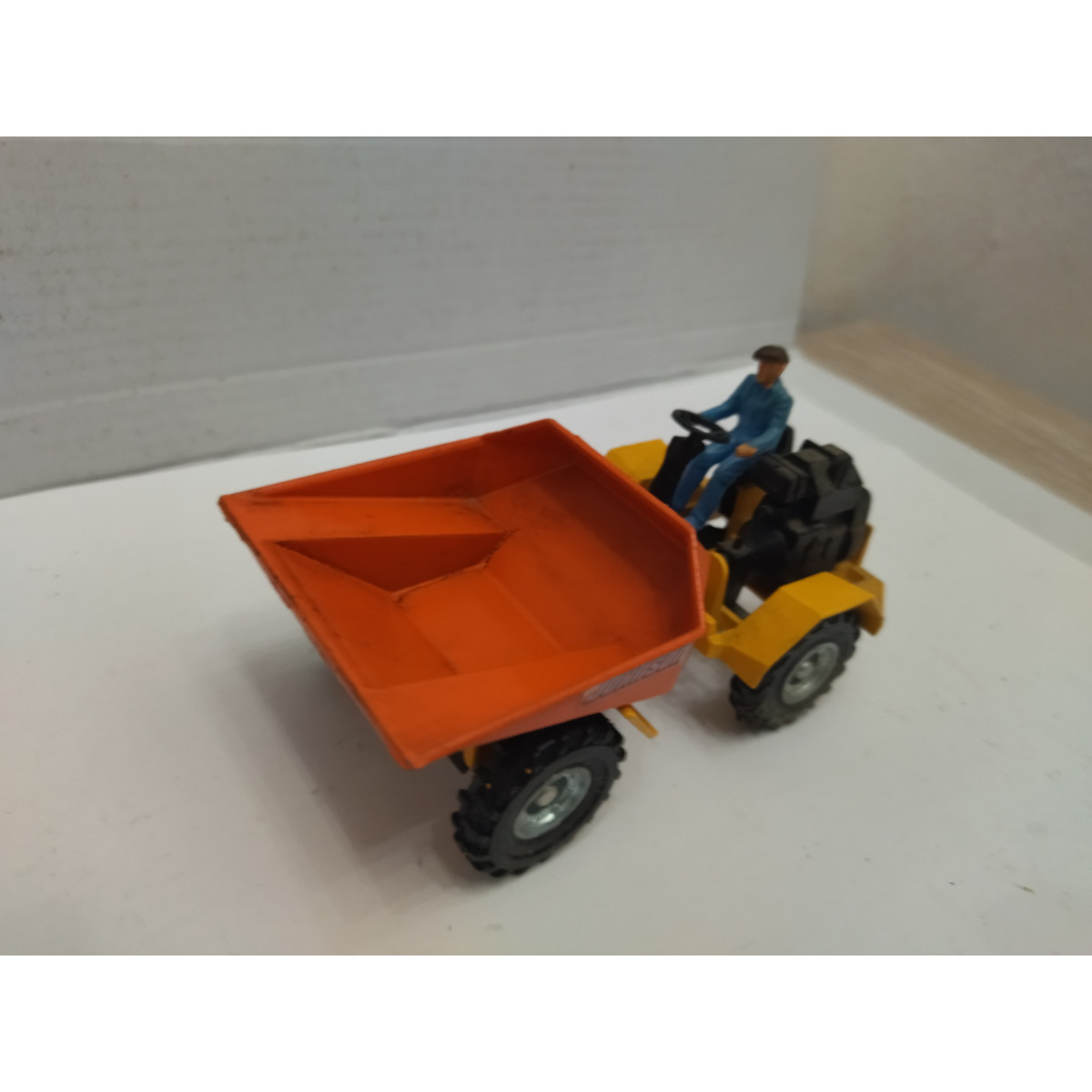 JOHNSON 2 TON DUMPER W/DRIVER DINKY TOYS No430 VINTAGE V FOTOS