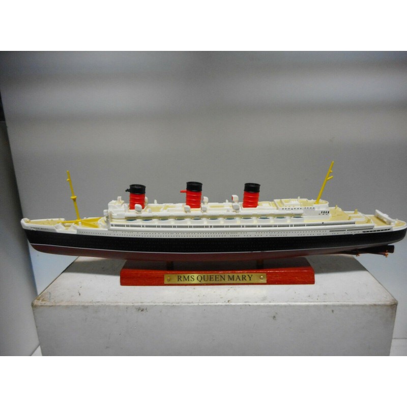 Scale model of the ship 1:1250 SS Great Eastern 