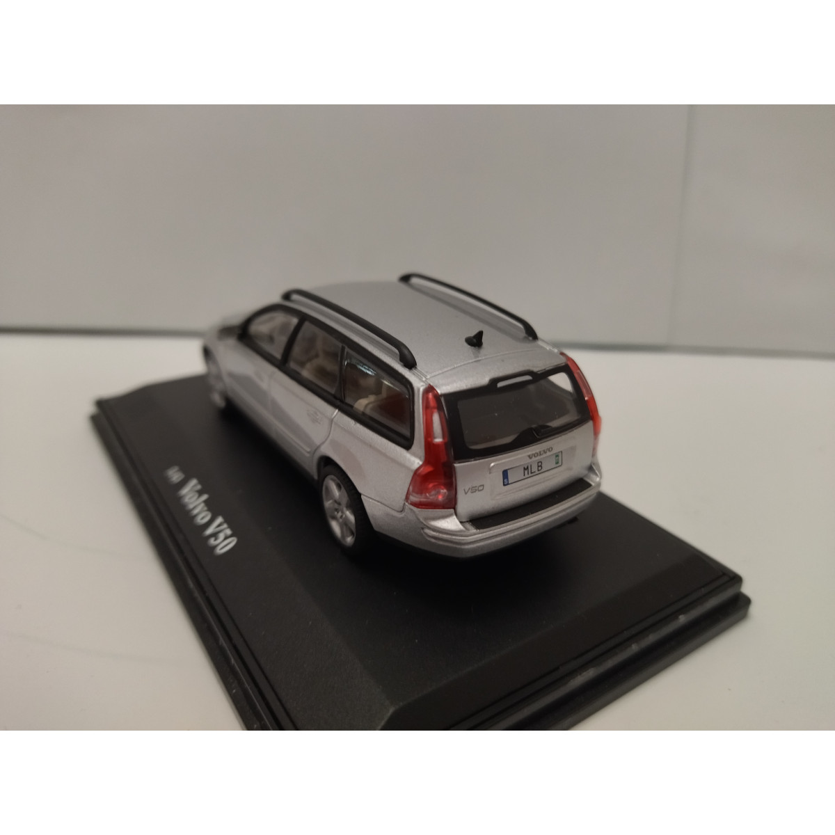 2009 Volvo S80 (2. Generation Type AS, Facelift), Model Cars