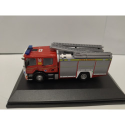 SCANIA CP31 FIRE/POMPIERS/BOMBEROS CLEVELAND 1:76 OXFORD 76SFE001