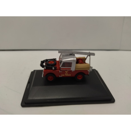 LAND ROVER 88 FIRE TENDER BR. RAIL FIRE/POMPIERS/BOMBEROS 1:76 OXFORD 76LAN188015