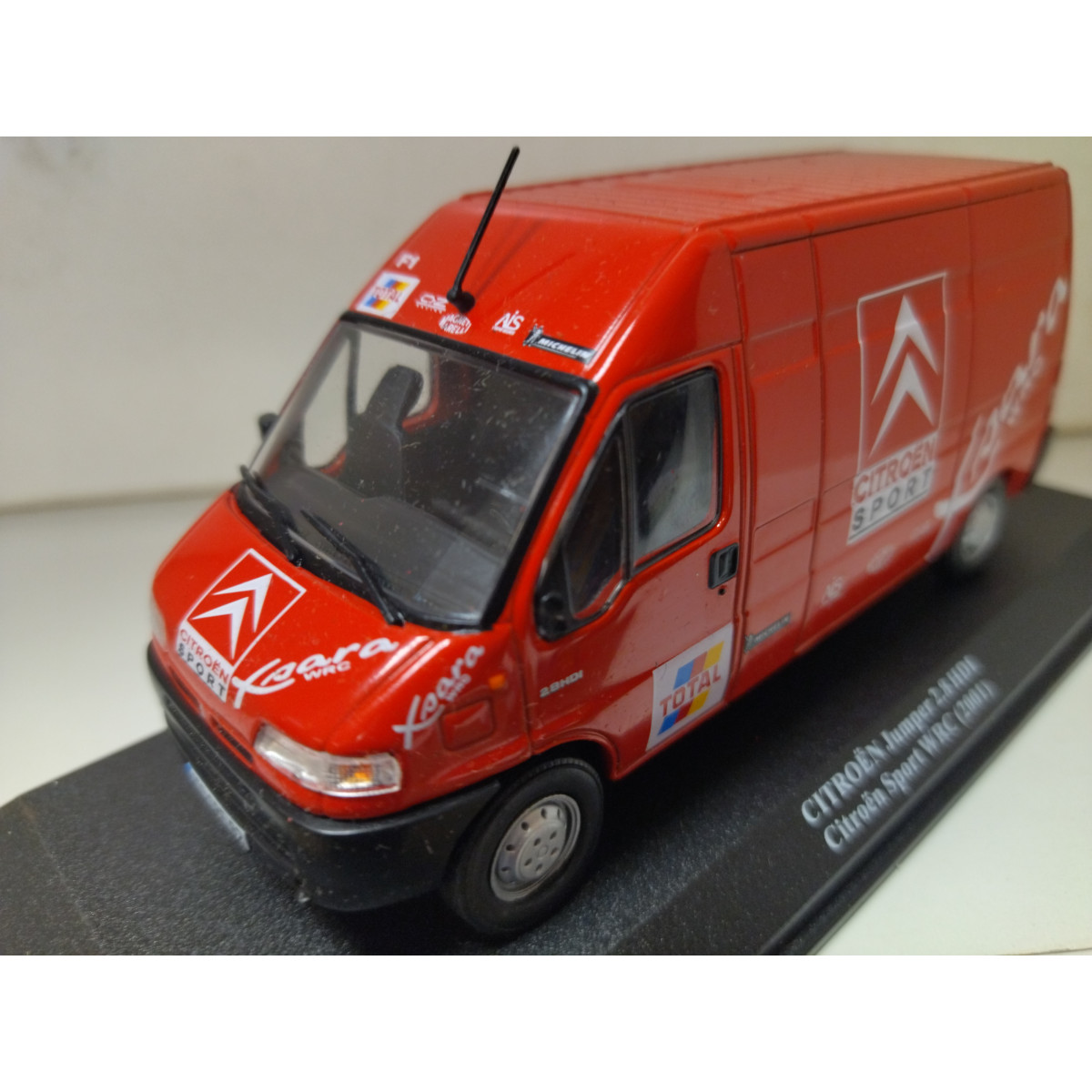 CITROEN JUMPER - 2015 - 265 918 KM - Fourgons d'occasion aux enchères