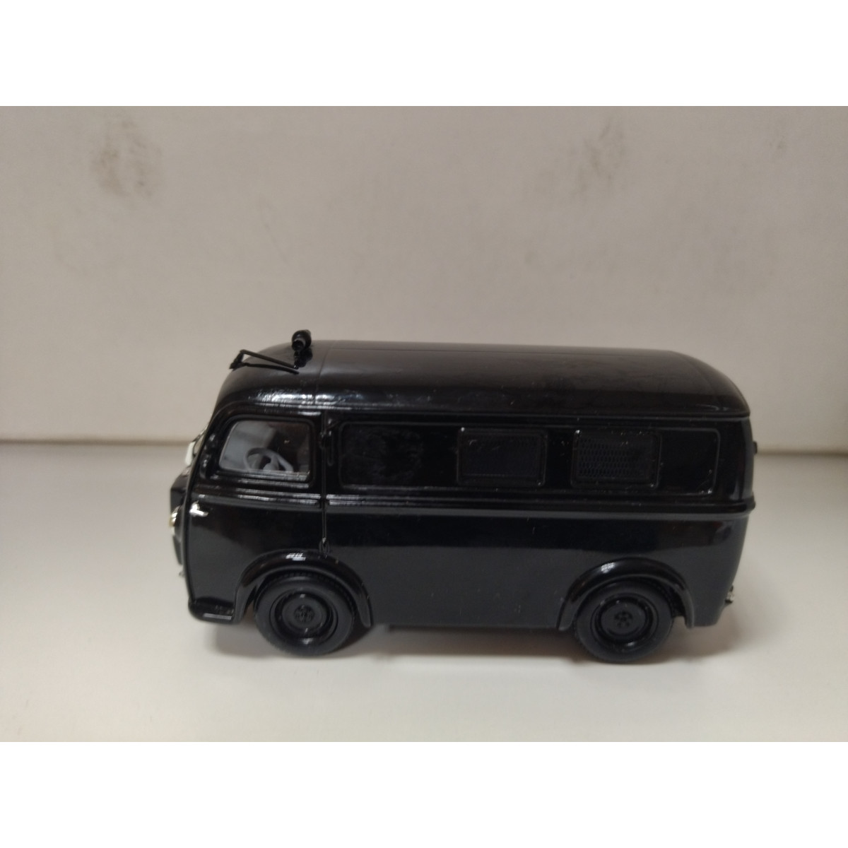 PEUGEOT Q3A CAMIONNETTE PLATEAU 1948 NOREV 1:43 blister EUR 25,90