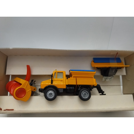 UNIMOG U1500 WINTER SERVICE 1:55 SIKU 2827