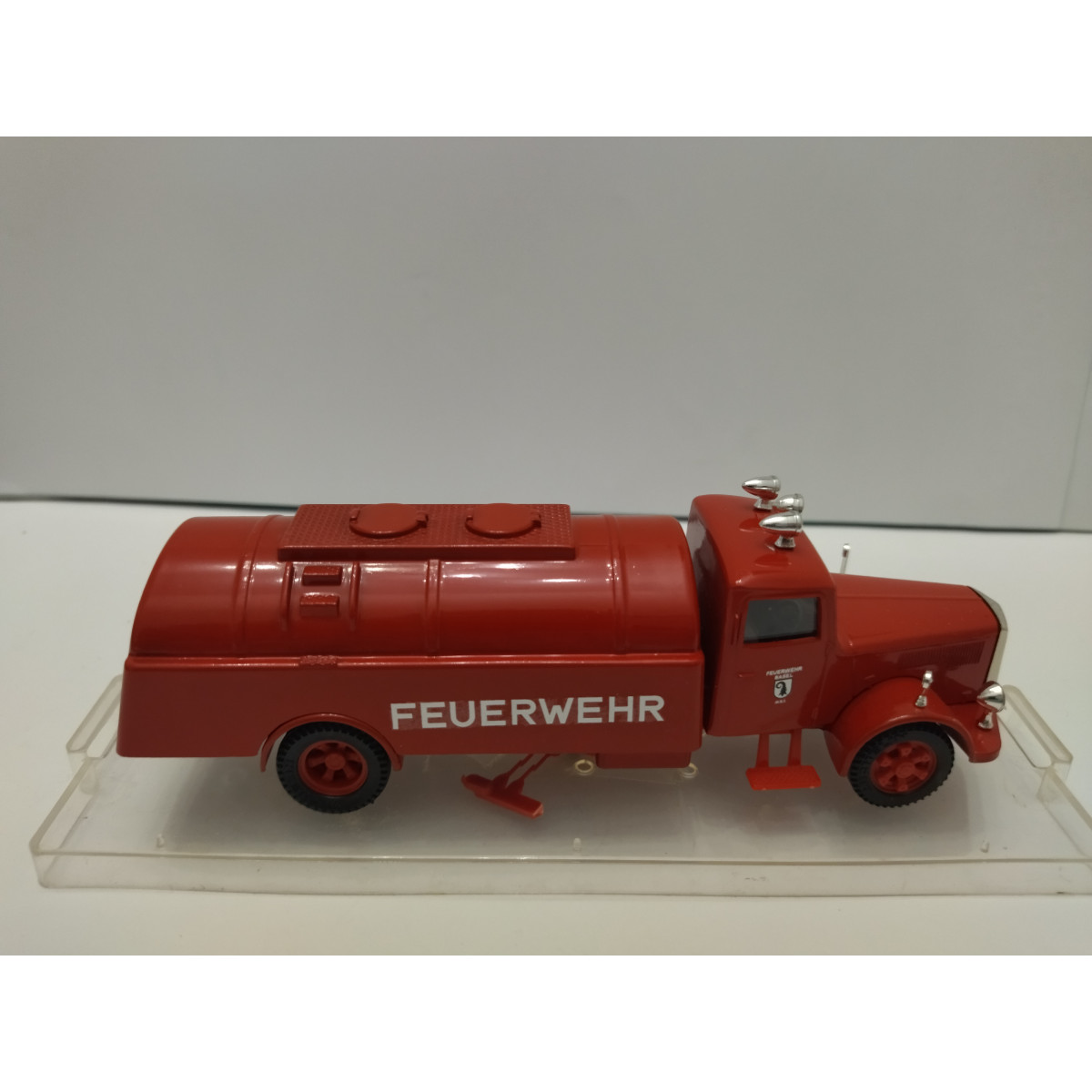 Miniature Vitesse 1/43 - Camion De Pompiers Saurer Type C 1950