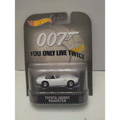 TOYOTA 2000 GT YOU ONLY LIVE TWICE 007 JAMES BOND 1:64 HOT WHEELS PREMIUM