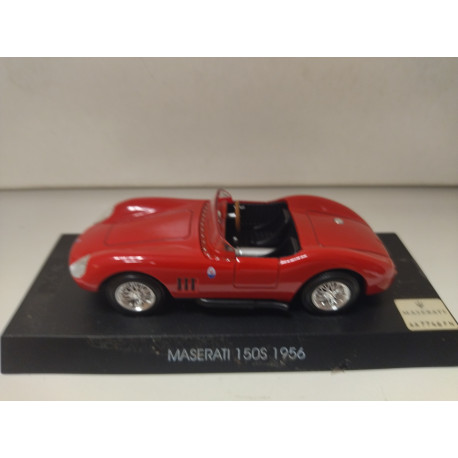 Altaya 1:43 Maserati Biturbo 425 Diorama James Bond 007 (Gebraucht) in Reconvilier für CHF 15