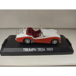 TRIUMPH TR3A 1959 WHITE & RED 1:43 GODE/VITESSE
