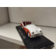 TRIUMPH TR3A 1959 WHITE & RED 1:43 GODE/VITESSE