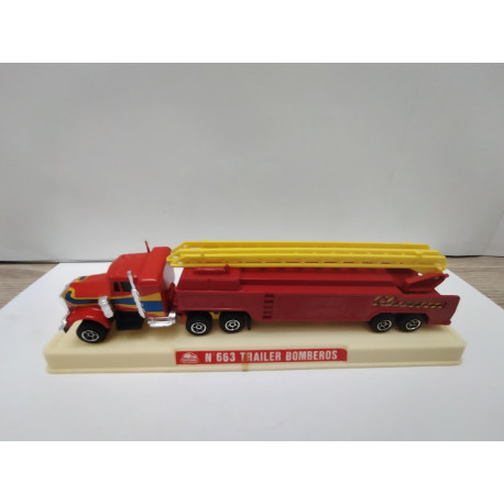 CAMION AMERICANO AMERICAN TRUCK FIRE/BOMBEROS 1:100 apx GUISVAL 663