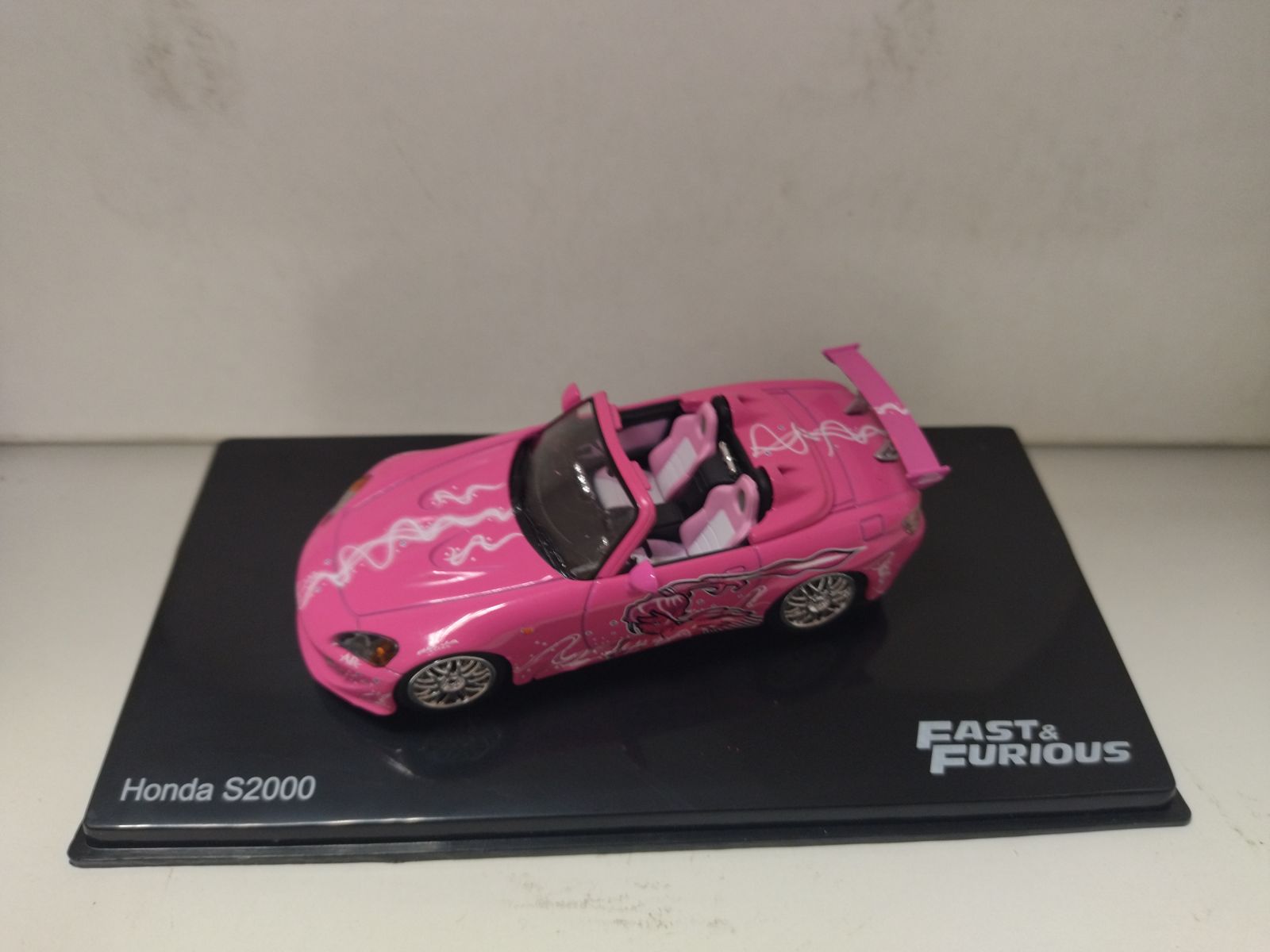 HONDA S2000 OPEN PINK FAST & FURIOUS 1:43 ALTAYA IXO - BCN STOCK CARS