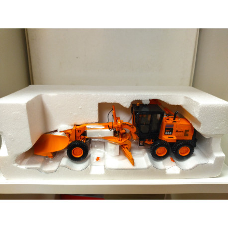 KOMATSU GD655 MOTONIVELADORA/MOTOR GRADER 1:50 FIRST GEAR