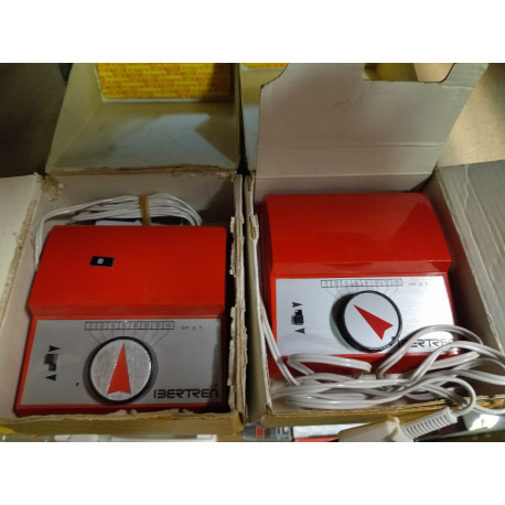 LOTE DE 2 TRANSFORMADORES IBERTREN NO FUNCIONAN/NO PROBADOS